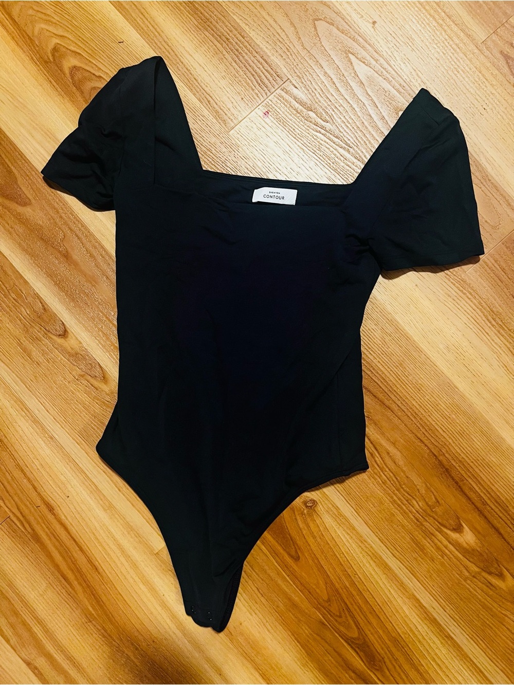 Babaton Contour Black Square-Neck Puff-Sleeve Bodysuit